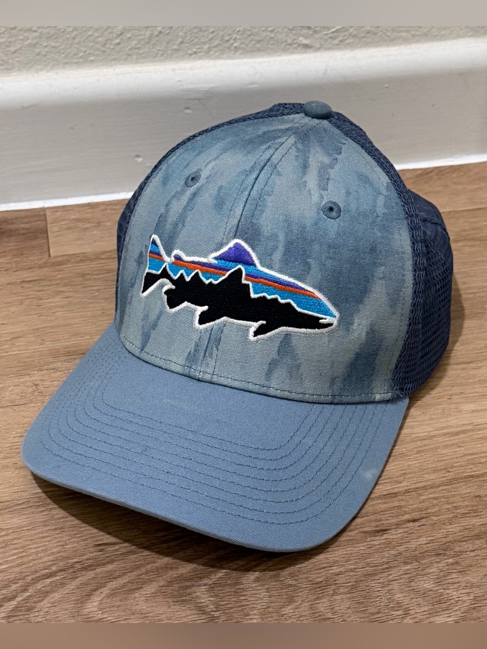 Patagonia Fitz Roy Trout Blue Gray Trucker Style SnapBack Fishing Hat